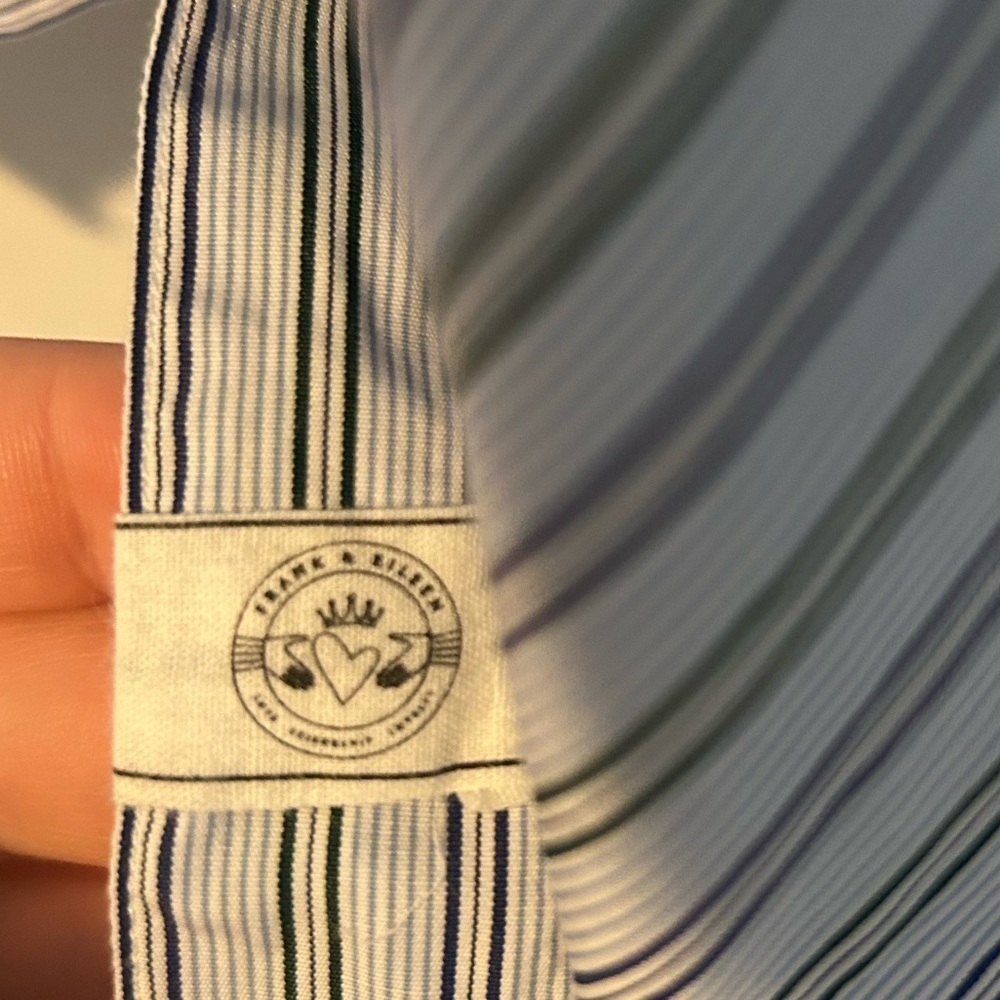 Frank & Eileen Grayson Button-Up Shirt XS Blue White Stripe Cotton Tunic - Picture 4 of 8